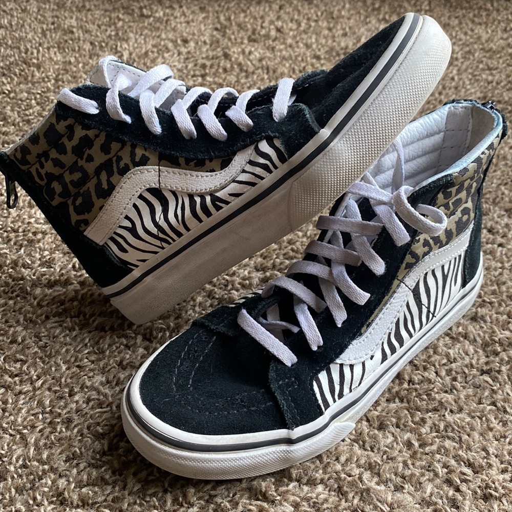Vans Zebra and Leopard print hi-top girls size 1